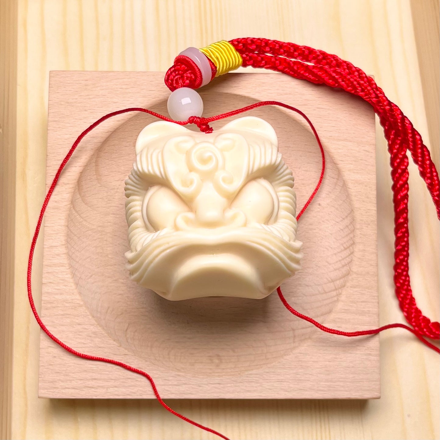 Ivory nut Lion dance carving accessories