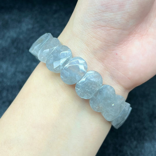 Cloud quartz Flat bracelet